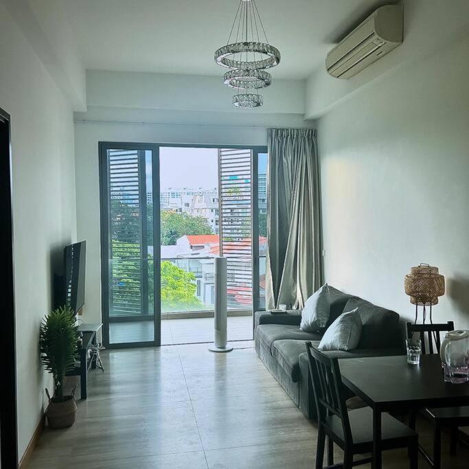 Bali Luxury Pangsapuri Singapura